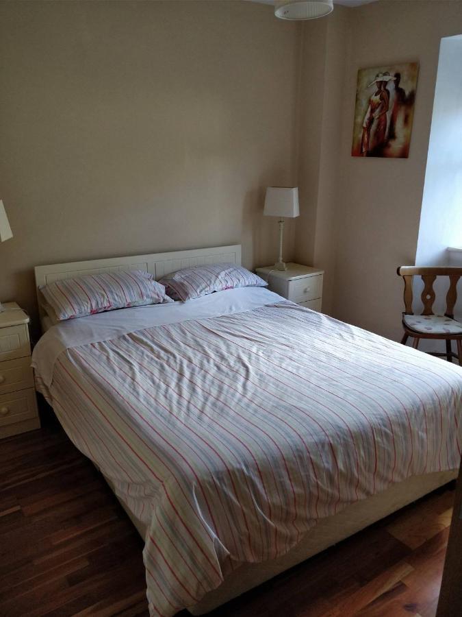 Barry'S Bed And Breakfast Бантрі Екстер'єр фото